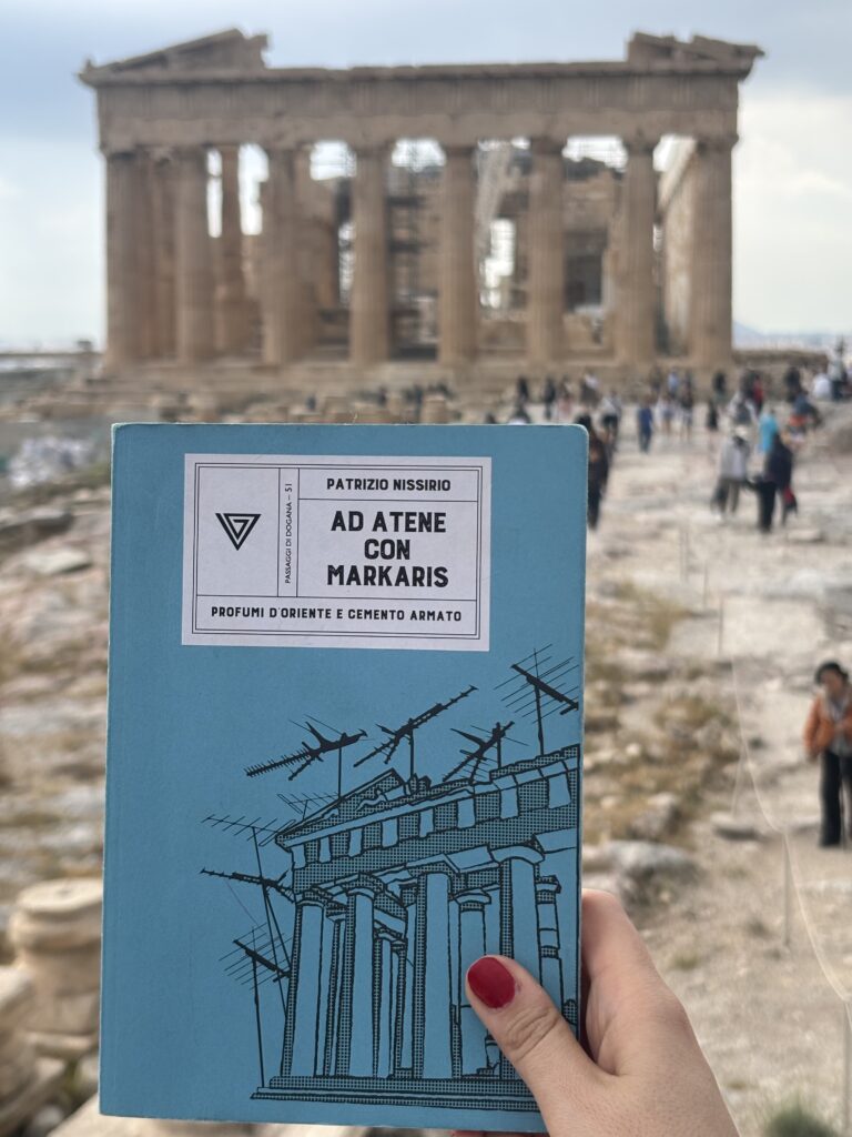 Ad Atene con Markaris, Patrizio Nissirio, Giulio Perrone editore