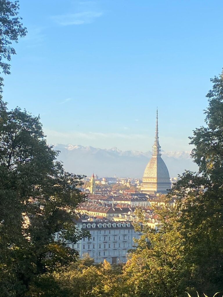 Hotel Roma, Pierre Adrien, Atlantide, Cesare Pavese, recensioni libri, libri