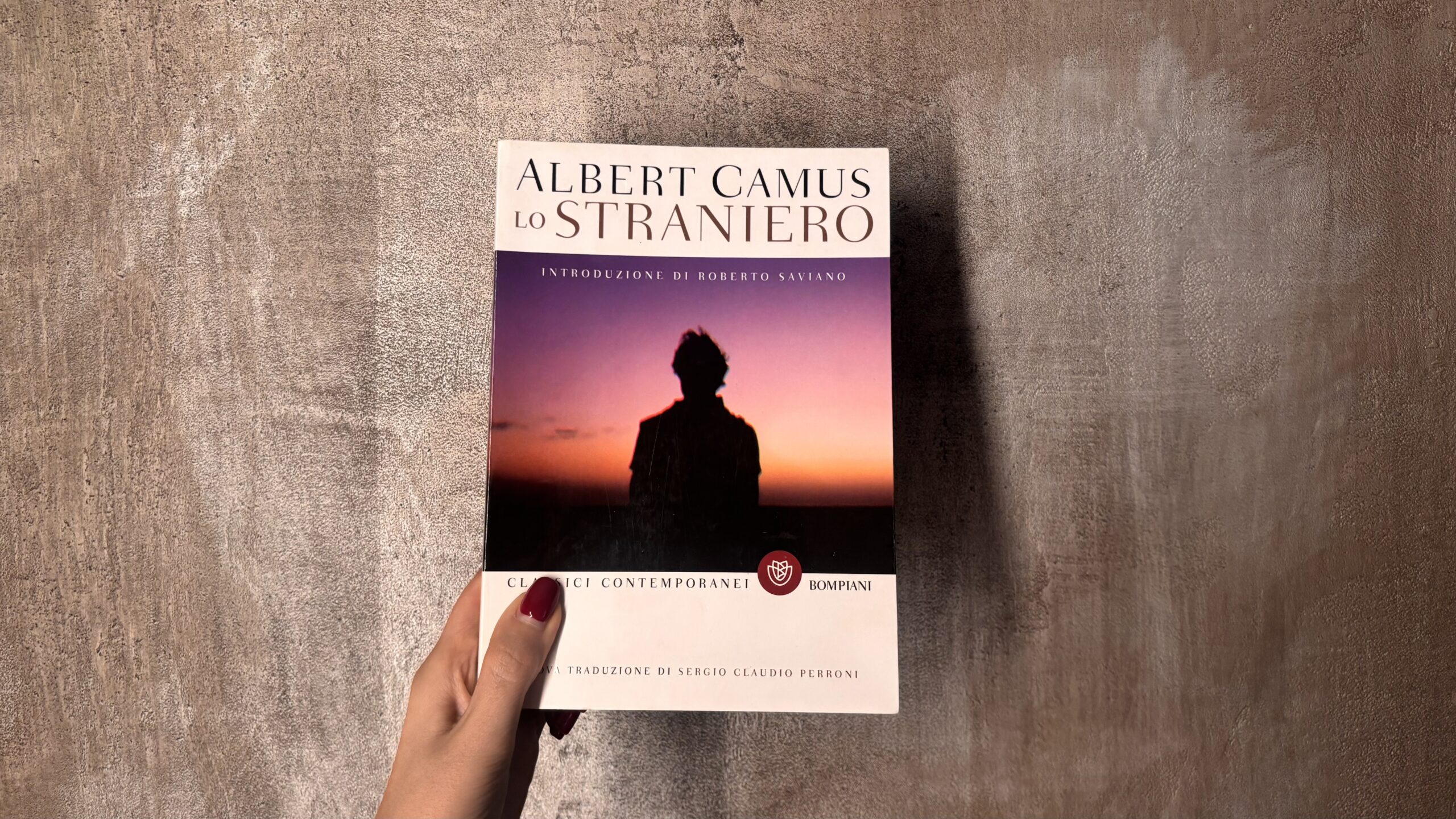 Lo straniero, Albert Camus, libri, recensioni libri